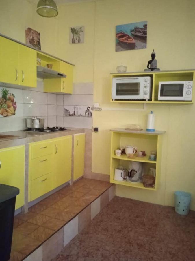 Ti Kaz A Annick Villa Bouillante Exterior photo